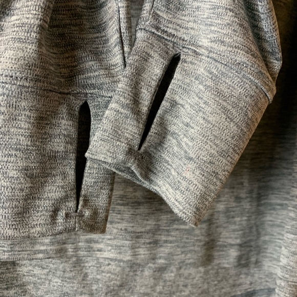 Old Navy Active Go Dry Hoodie Long Sleeve Shirt S - Picture 2 of 4